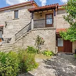Guest house Pazos 3*