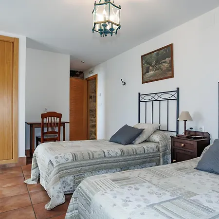 Guest house Pazos 3*