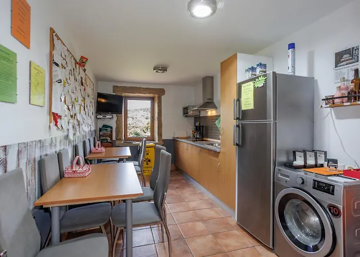 Pazos Πανσιόν