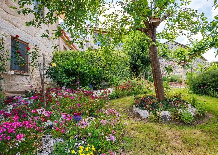 Pazos Πανσιόν 3*