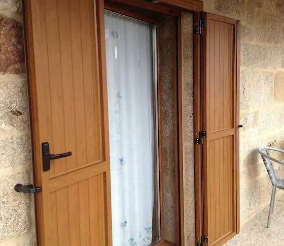 Pazos Πανσιόν 3*