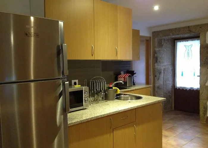 Pazos Πανσιόν Cea